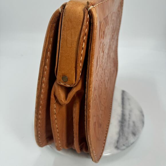 Vintage Tooled leather Western Briefcase - Picture 14 of 16